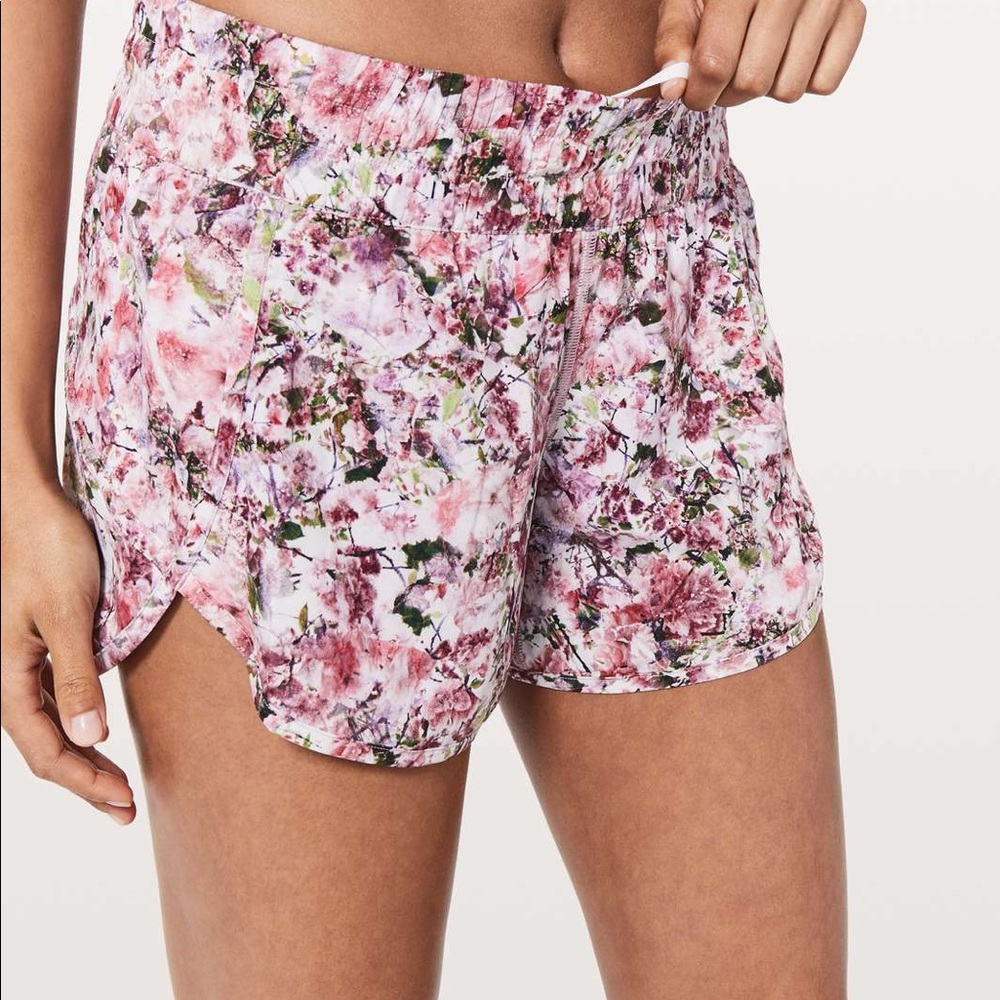 ISO Lululemon Blossom spritz shorts in size 10!